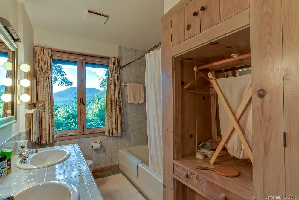190 Overlook Circle - Photo 14