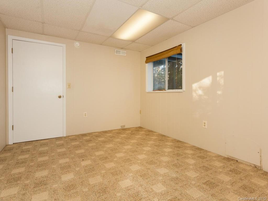 576 Melody Lane - Photo 15