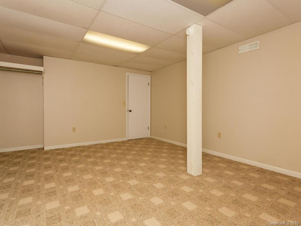 576 Melody Lane - Photo 17