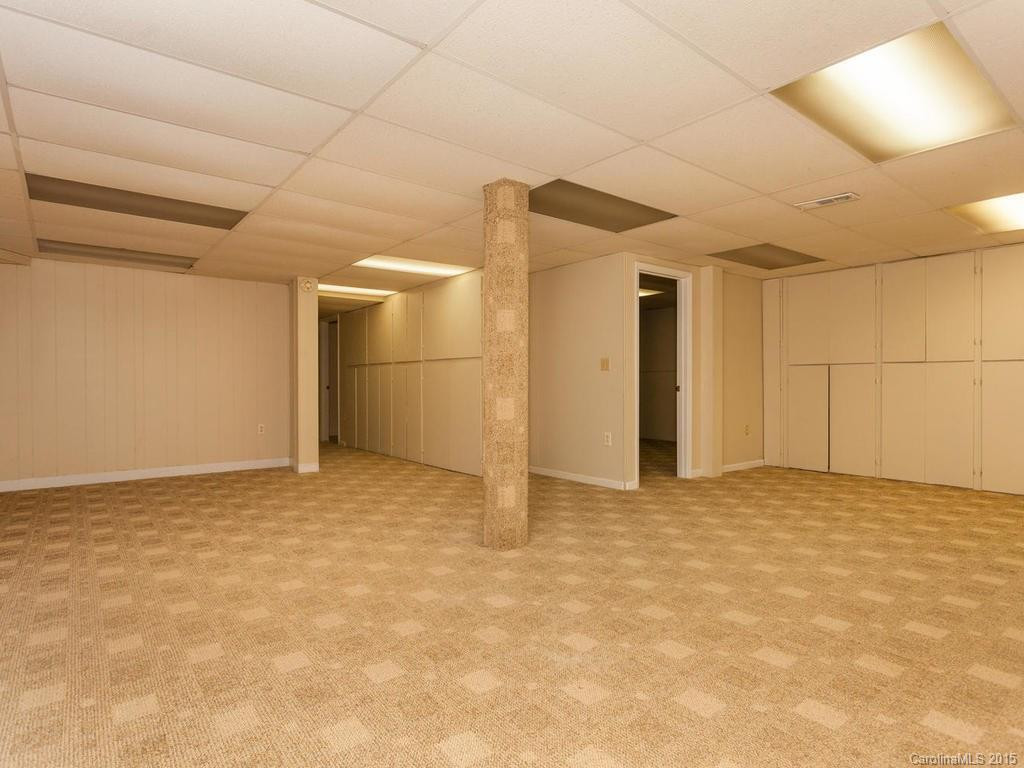 576 Melody Lane - Photo 18