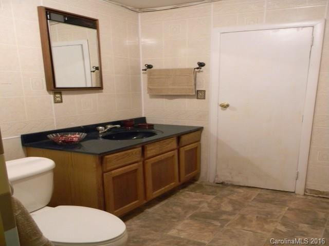 444 Edwards Street - Photo 17