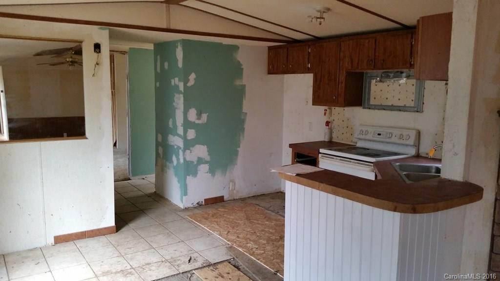 470 Blossom Branch Drive - Photo 5
