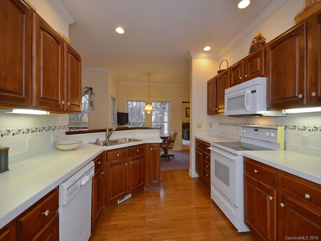 118 Jenny Lind Drive - Photo 8