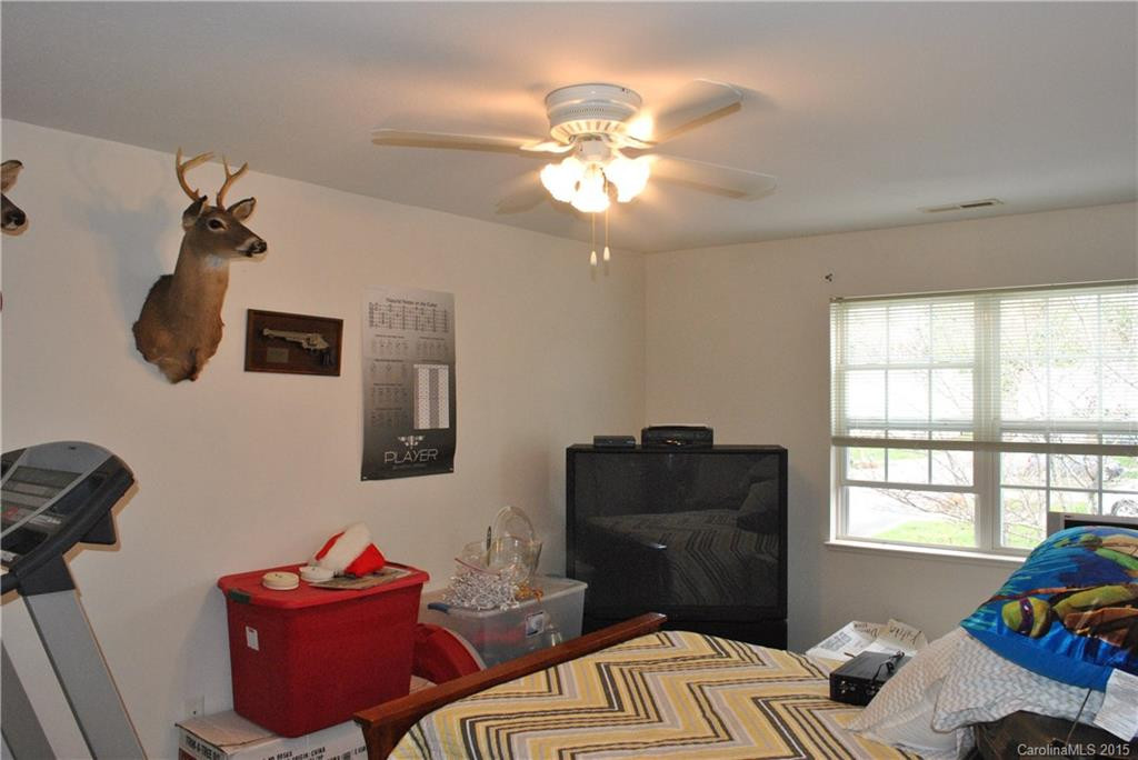 79 Stafford Court #72 - Photo 14