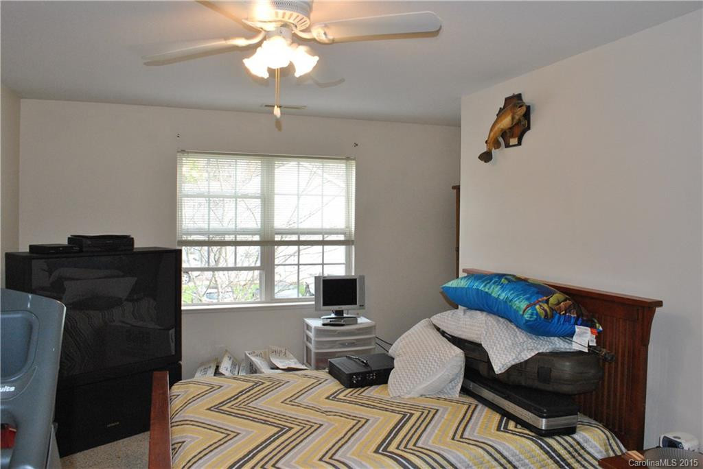 79 Stafford Court #72 - Photo 15