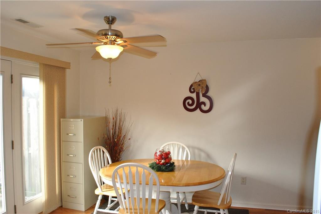 79 Stafford Court #72 - Photo 9