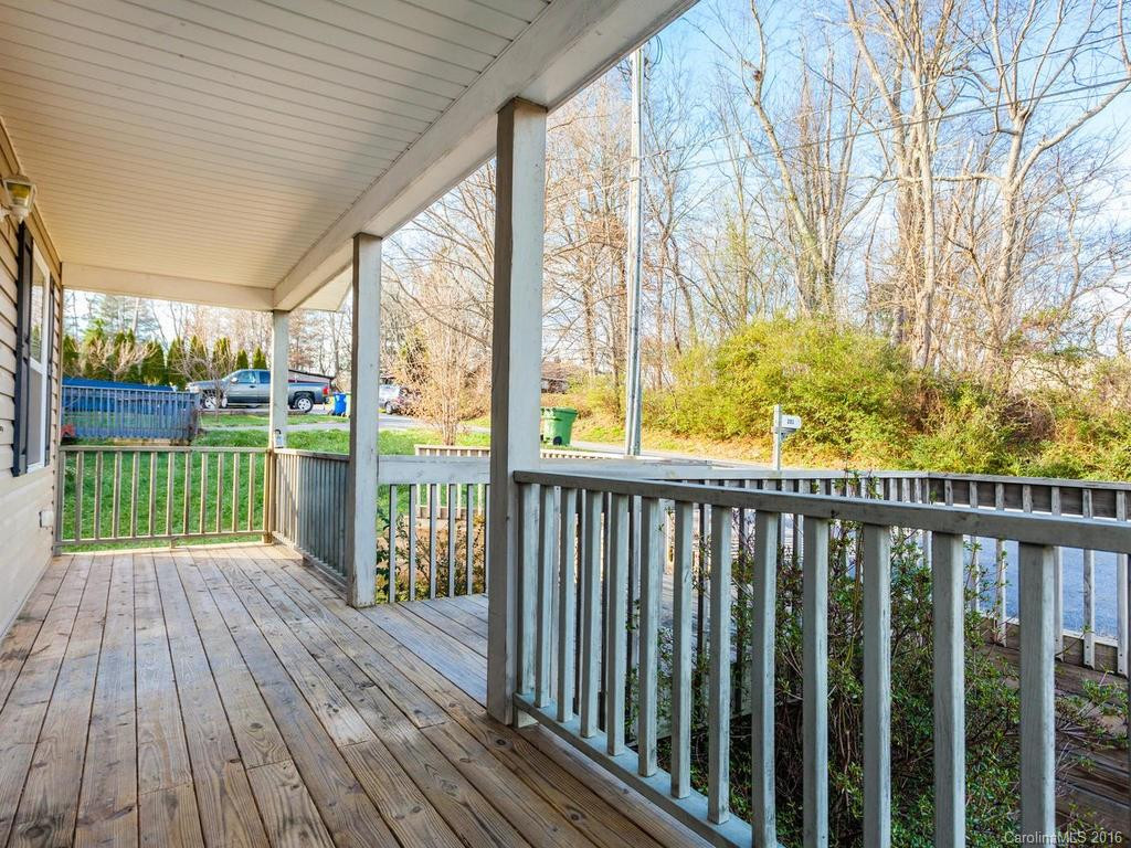 201 Oakview Road - Photo 2