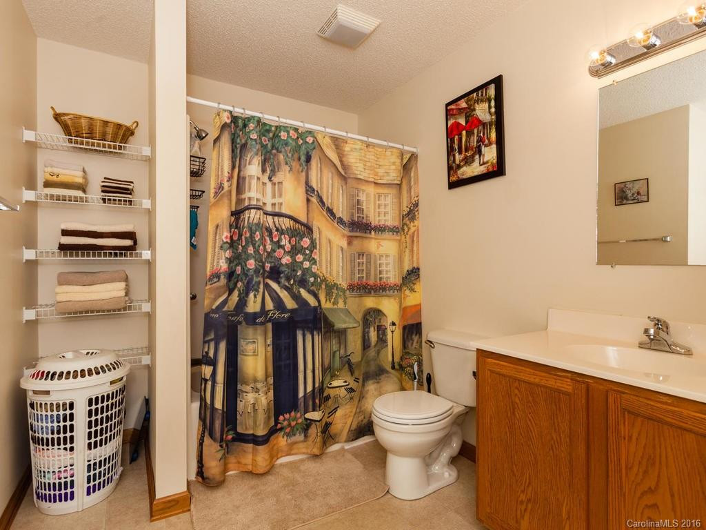 201 Oakview Road - Photo 11