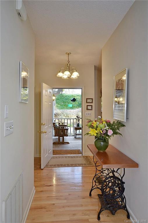 183 Fox Cross Drive - Photo 4