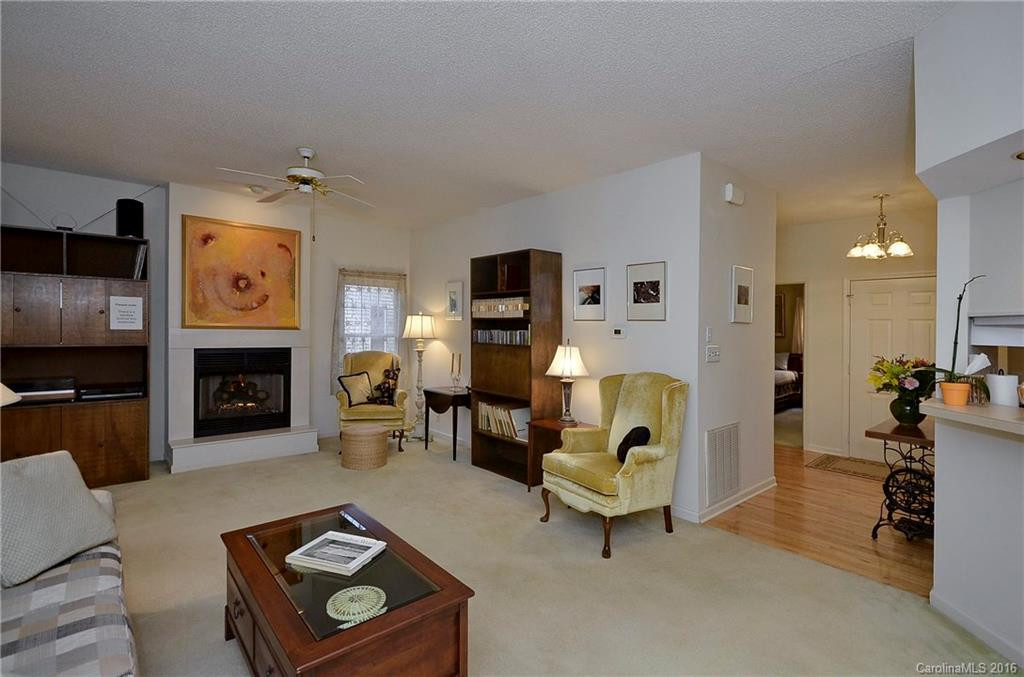183 Fox Cross Drive - Photo 5