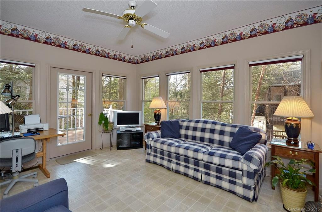 183 Fox Cross Drive - Photo 7