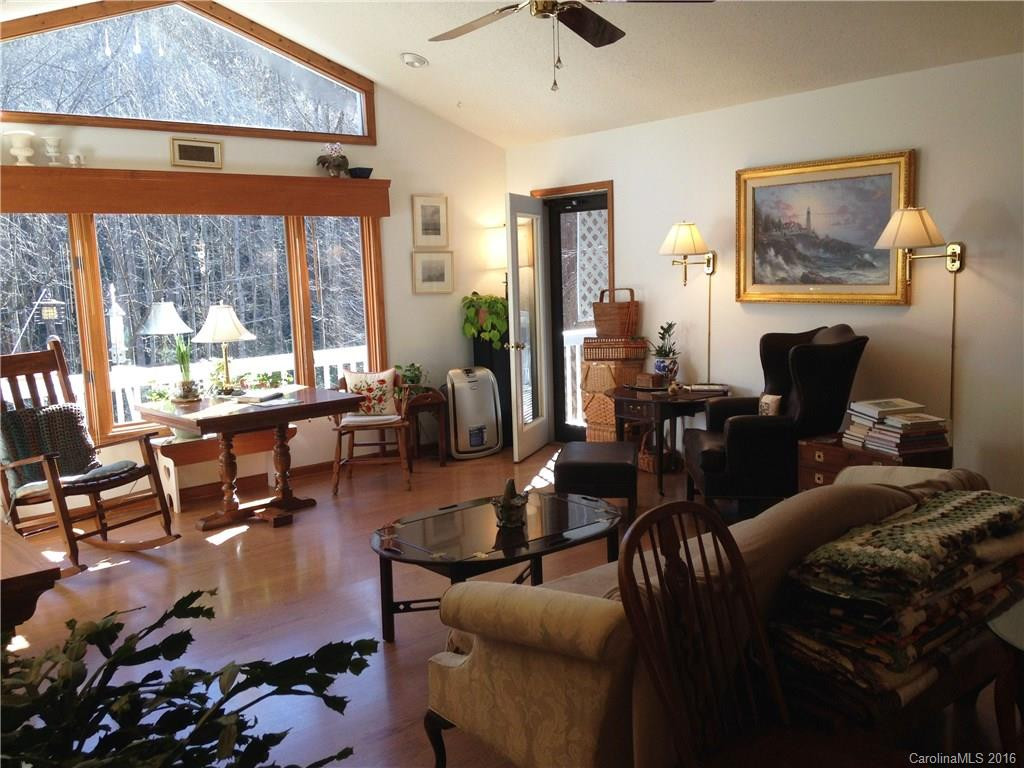 176 Creek Bend Lane - Photo 10