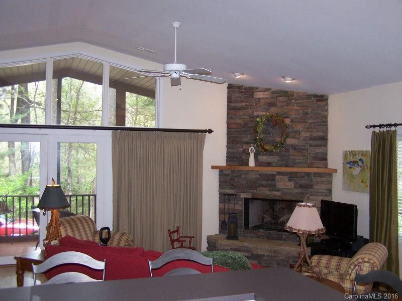 1 Unoga Court #Unit 68 Lot 10 - Photo 4