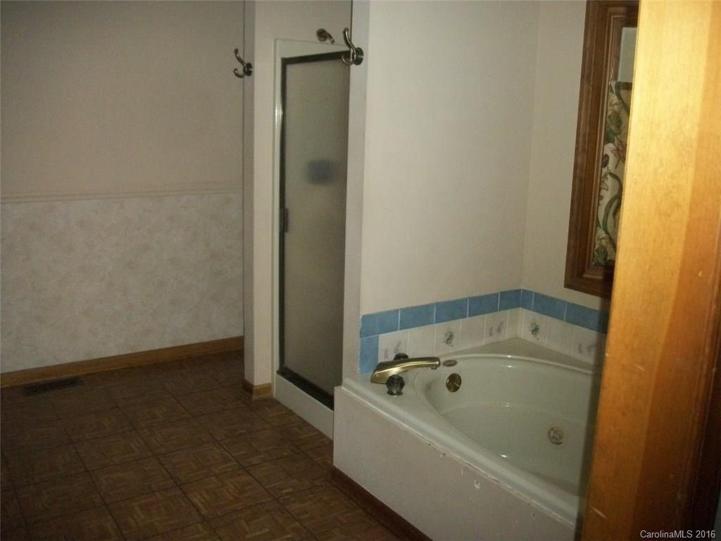 33 oak ridge Circle - Photo 4