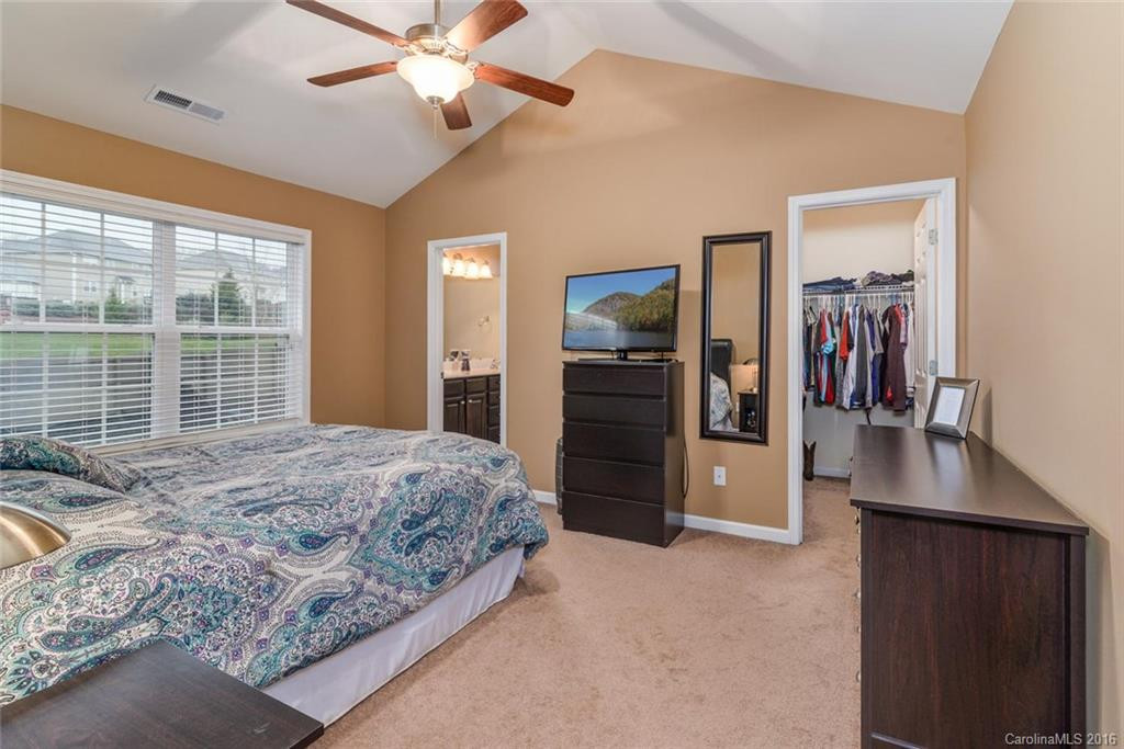 2 Daphne Drive - Photo 13