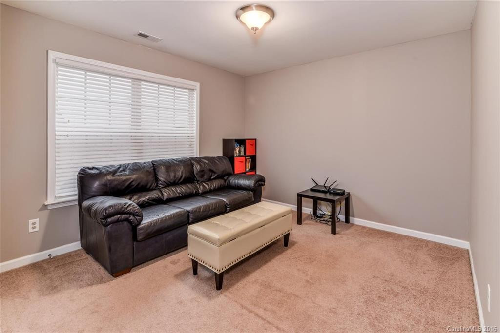2 Daphne Drive - Photo 16
