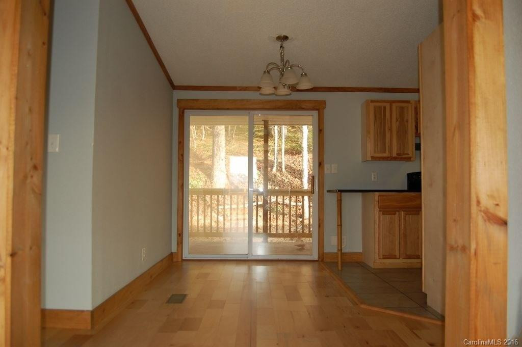 122 Danielle Drive - Photo 4