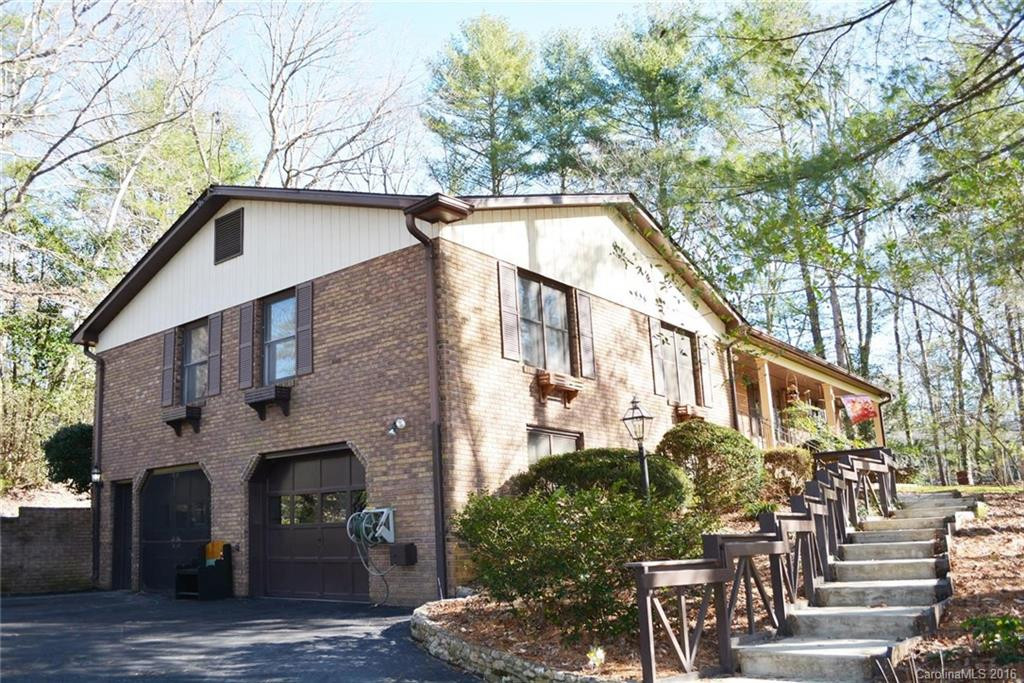3 Bridle Path Court #4 - Photo 2