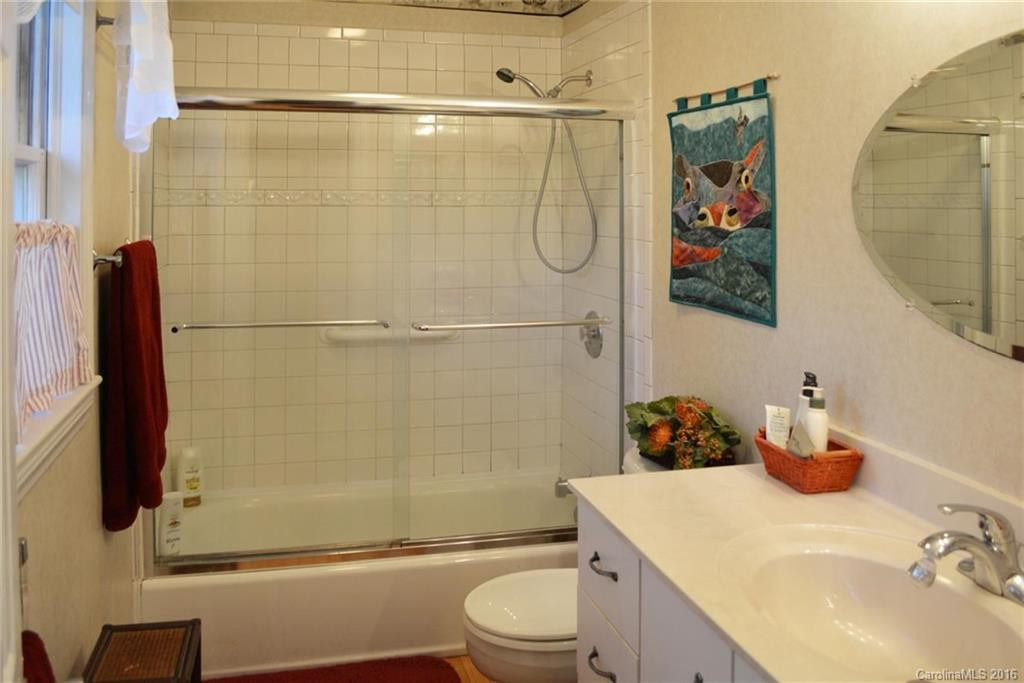 3 Bridle Path Court #4 - Photo 15