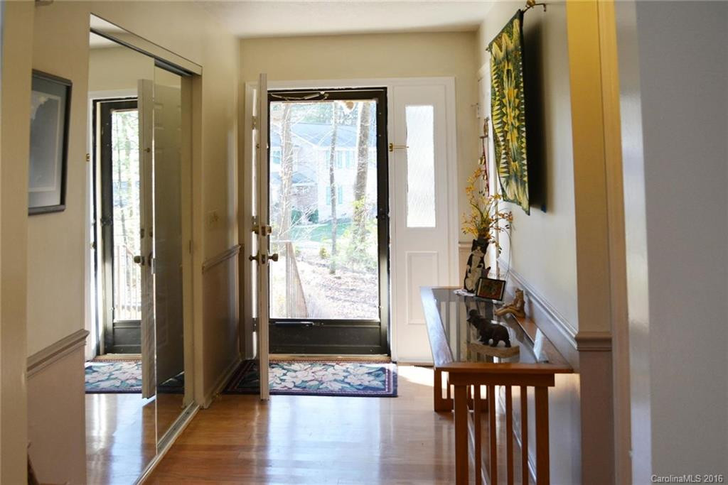 3 Bridle Path Court #4 - Photo 3