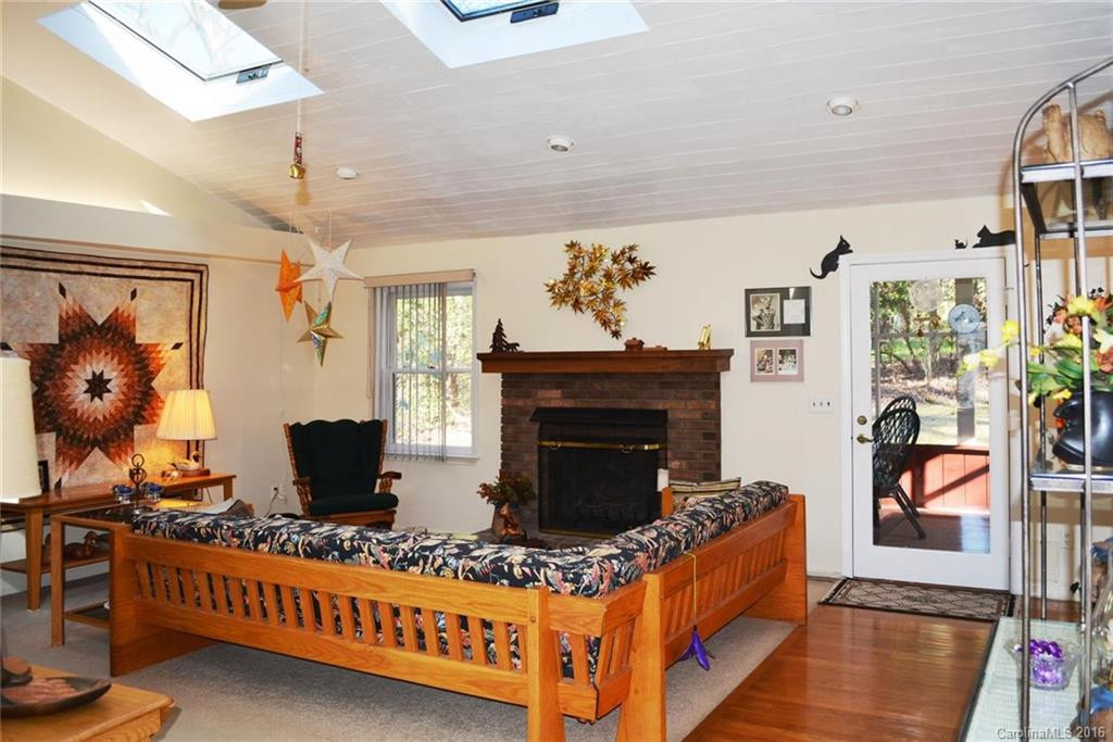 3 Bridle Path Court #4 - Photo 4