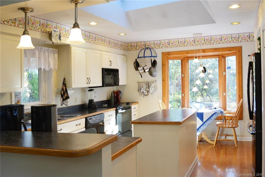 3 Bridle Path Court #4 - Photo 9