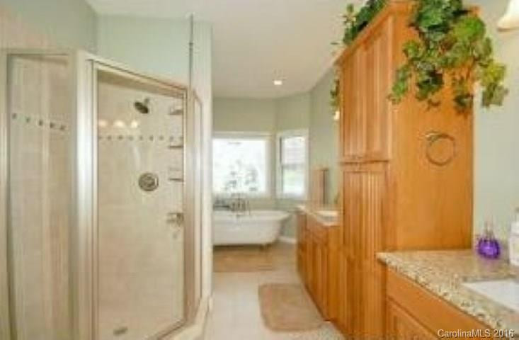 16 Forest Knoll Drive - Photo 8