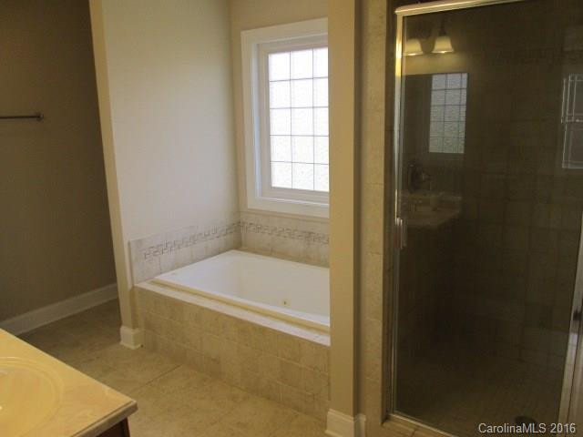 31 Daniel Brooke Drive - Photo 21