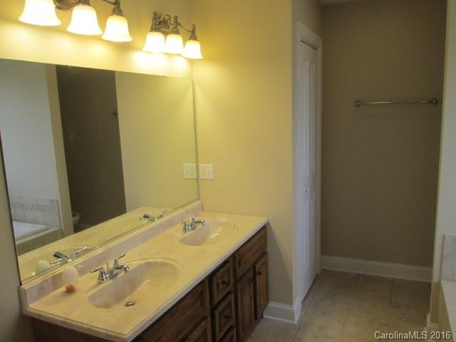 31 Daniel Brooke Drive - Photo 22