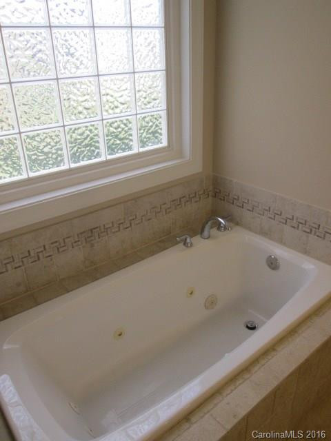 31 Daniel Brooke Drive - Photo 23
