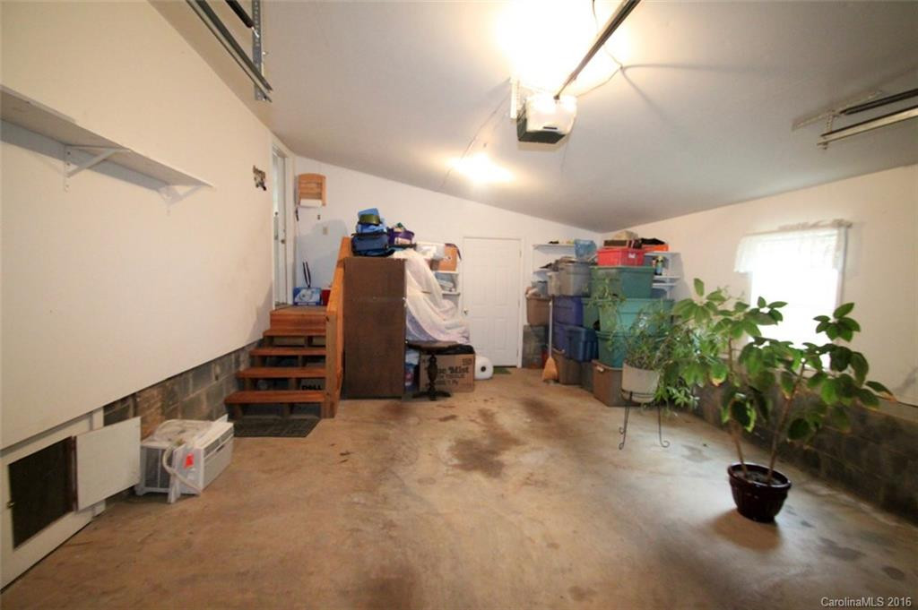 226 Marshall Street - Photo 15