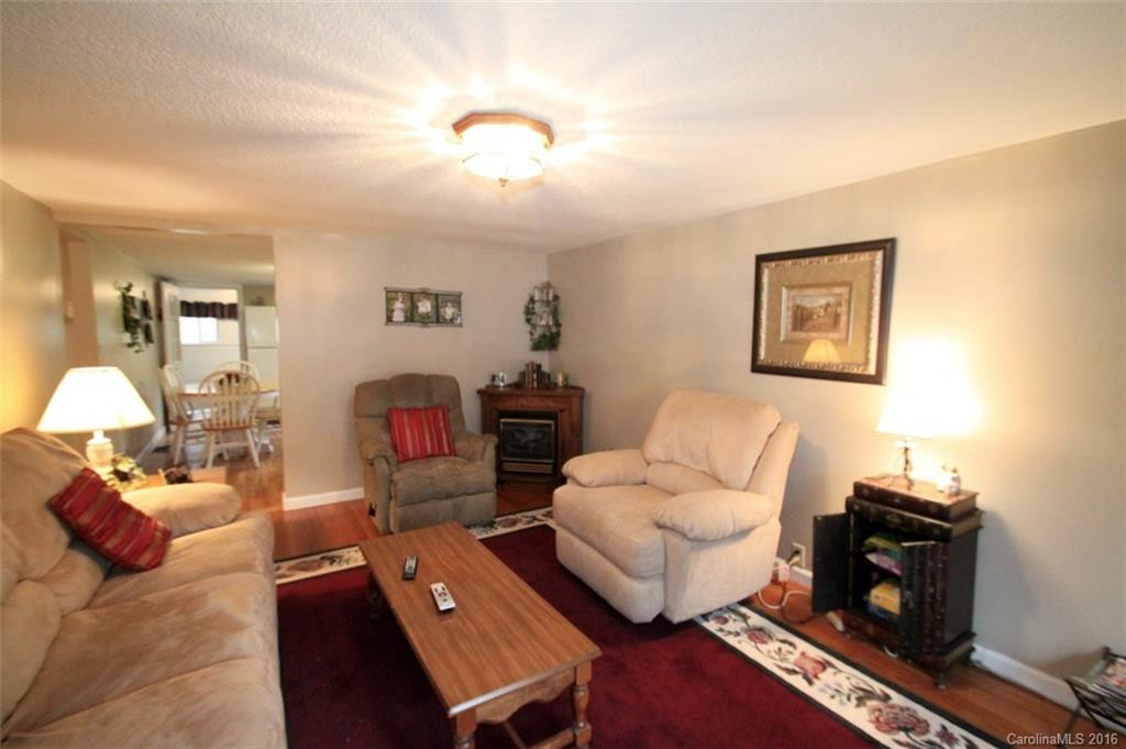 226 Marshall Street - Photo 3