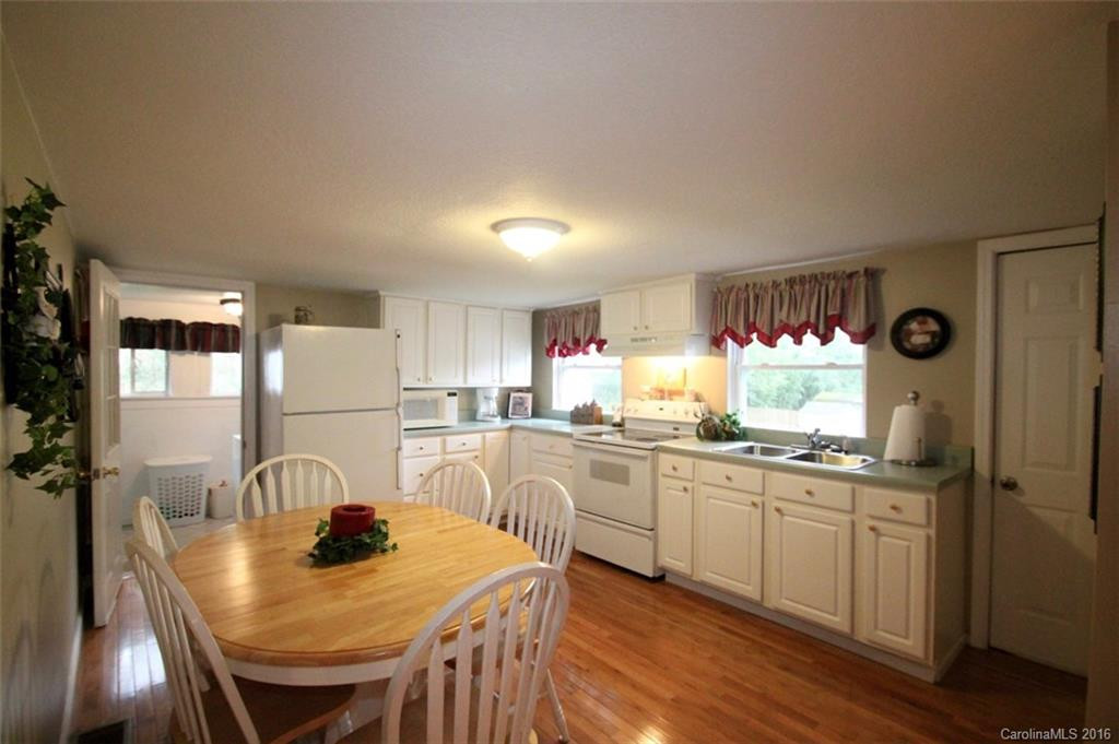 226 Marshall Street - Photo 6