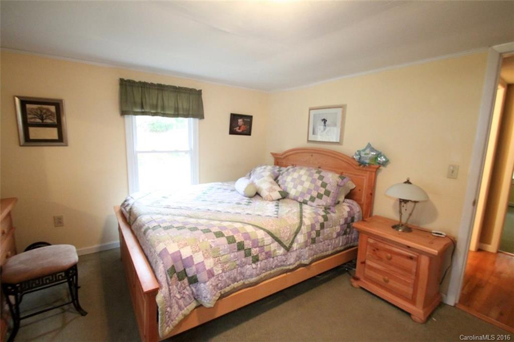 226 Marshall Street - Photo 8