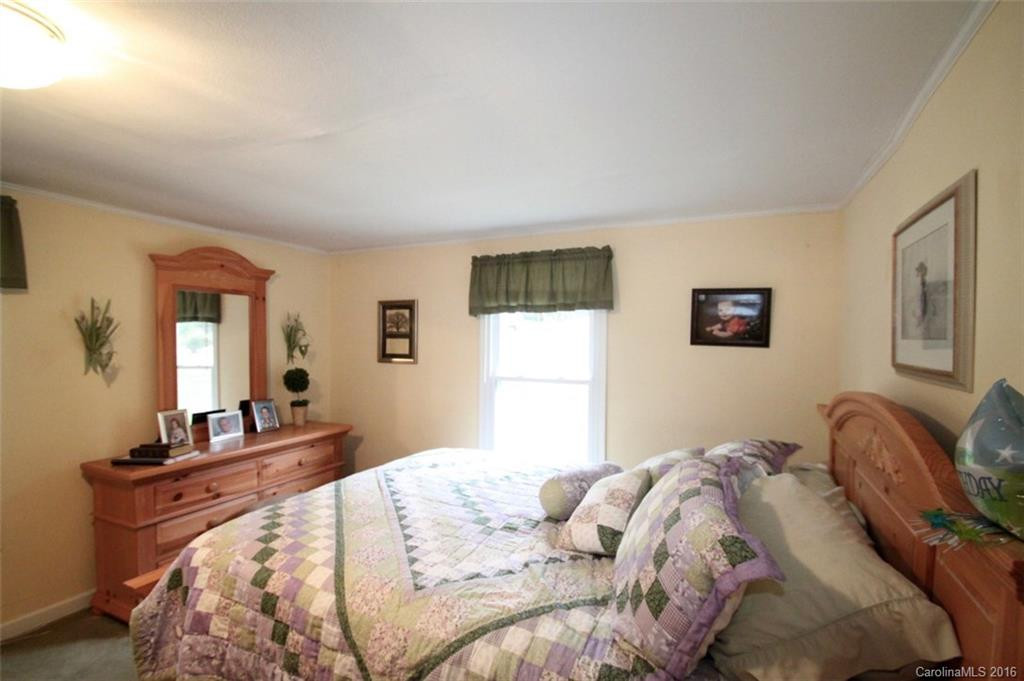 226 Marshall Street - Photo 9