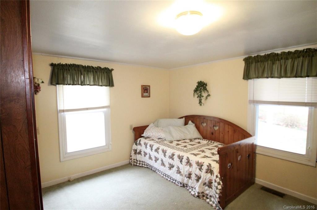 226 Marshall Street - Photo 10