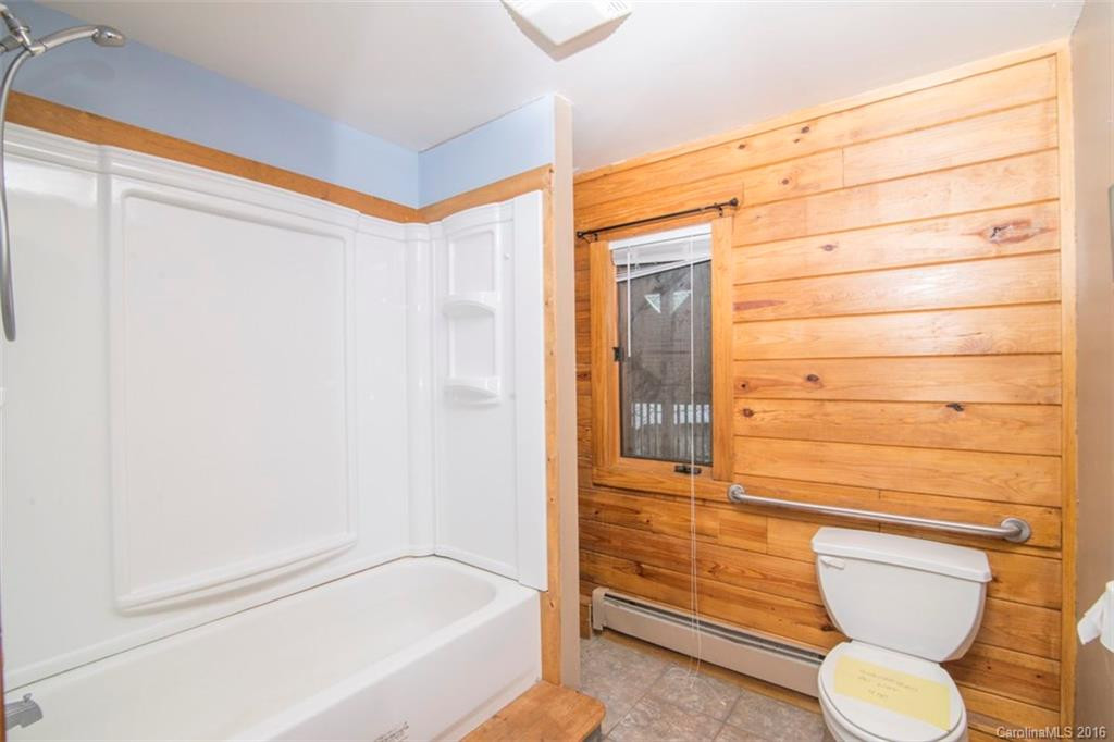 300 Biodome Drive - Photo 18