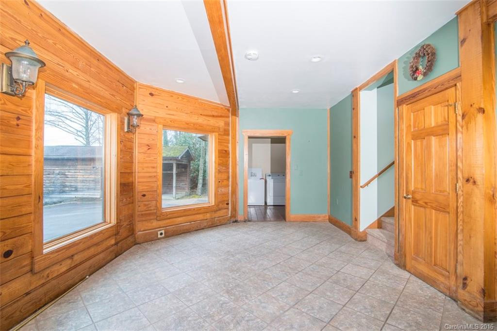 300 Biodome Drive - Photo 5