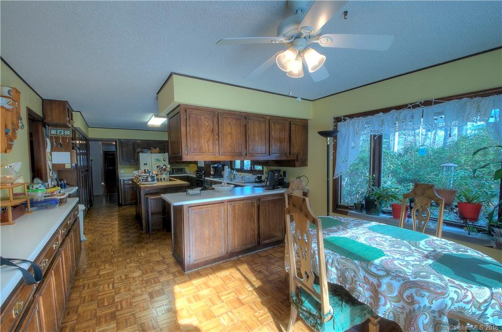 178 Parkwood Hill Heights #3,4 - Photo 9