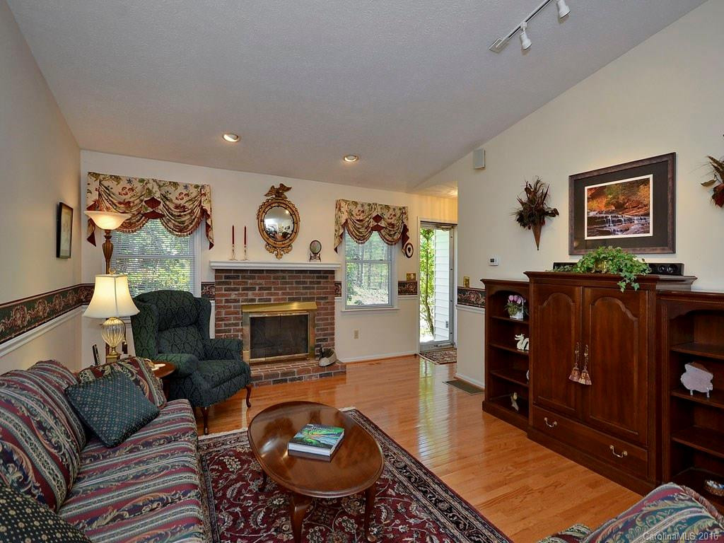 510 Starmount Lane - Photo 4