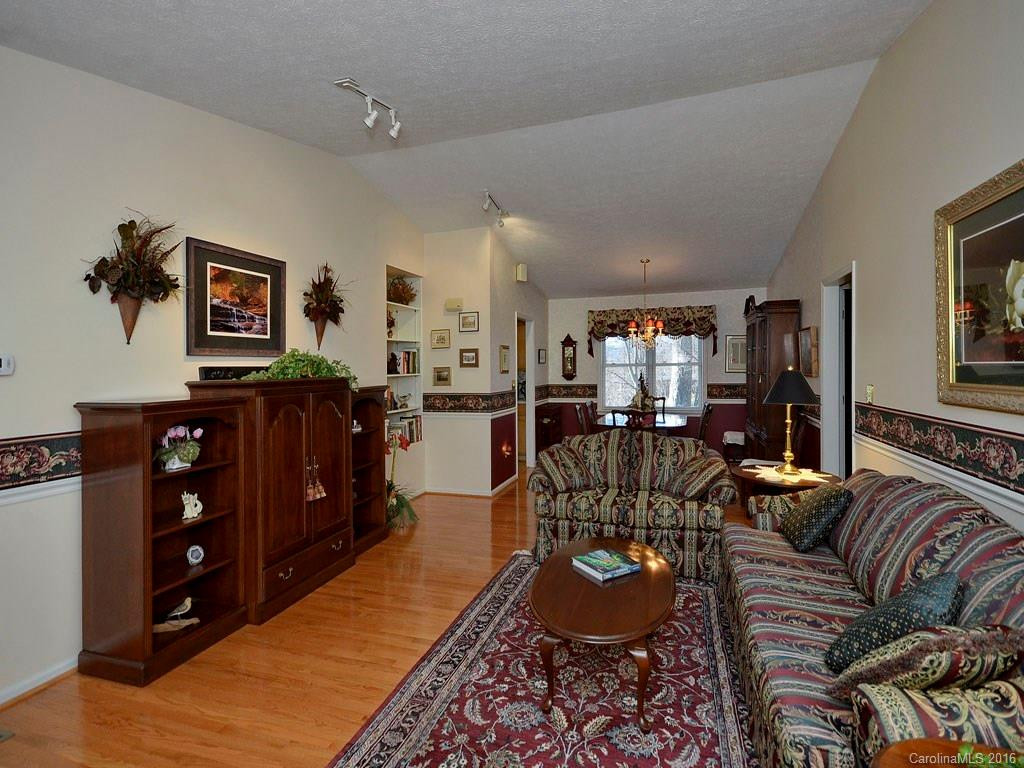 510 Starmount Lane - Photo 5