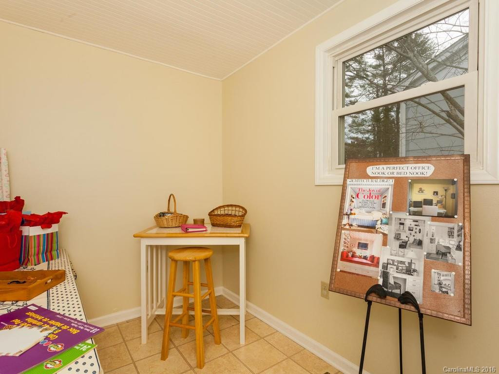 504 Buena Vista Lane - Photo 14