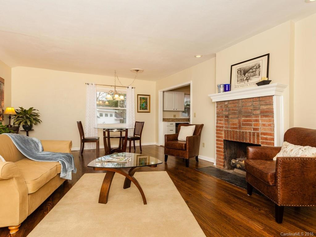 504 Buena Vista Lane - Photo 4