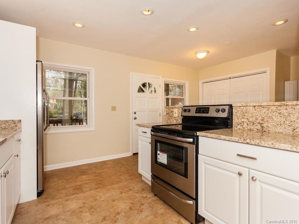 504 Buena Vista Lane - Photo 7