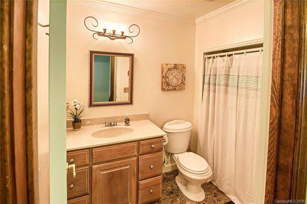 13 Mountain Lake Drive - Photo 18