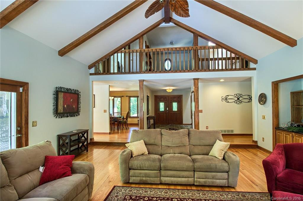 13 Mountain Lake Drive - Photo 4