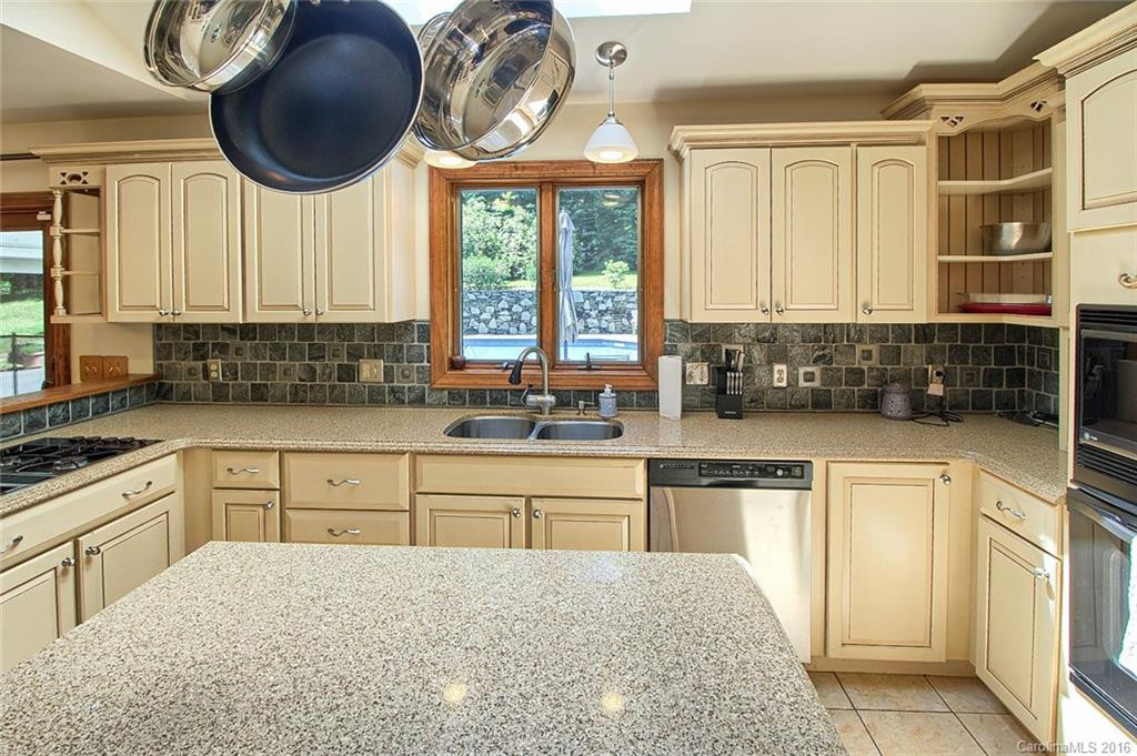 13 Mountain Lake Drive - Photo 8
