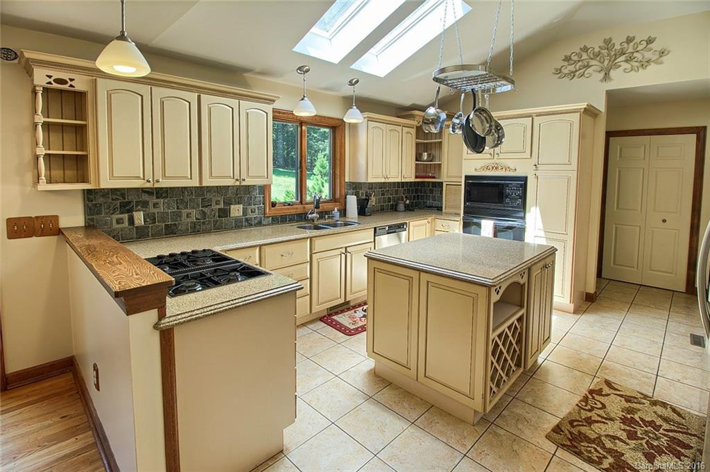 13 Mountain Lake Drive - Photo 9