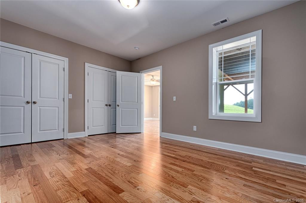 38 Tamerlane Way - Photo 16