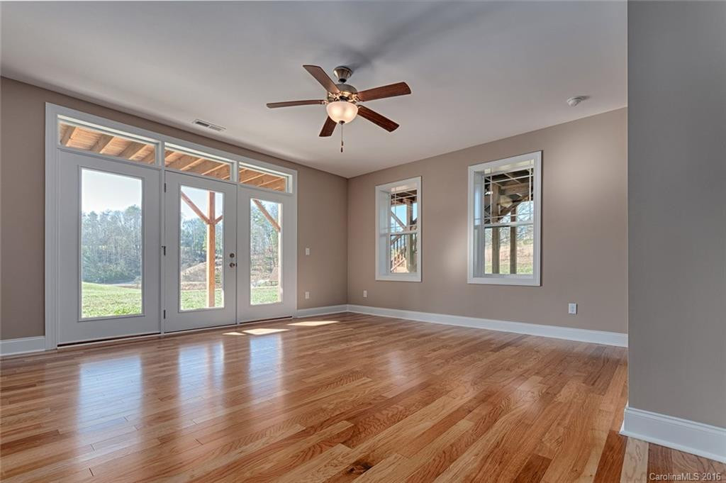 38 Tamerlane Way - Photo 17